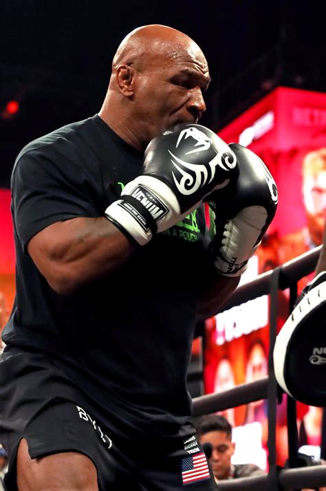 Mike Tyson employs two trainers who 'work like a dream team' as Jake ...