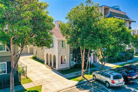 1064 E 2nd St, Long Beach, CA 90802 - See Est. Value, Schools & More