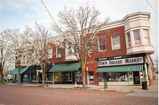 Ward Carbondale by Carbondale Illinois The 19 Best Places To Catch The Ward Carbondale
