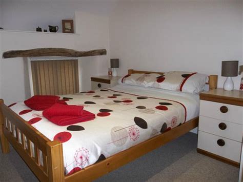 THE PORTSMOUTH ARMS INN (Umberleigh, Devon) - Hotel Reviews & Photos ...