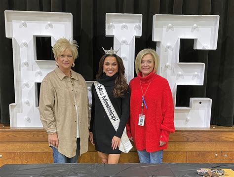 Home - Jones County School District