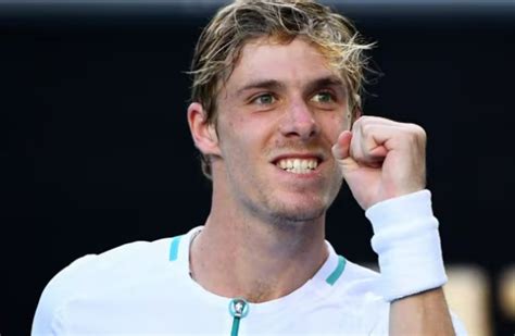 Prediction Of Shapovalov Vs Giron H2H, Who Will Win At ATP Abierto ...