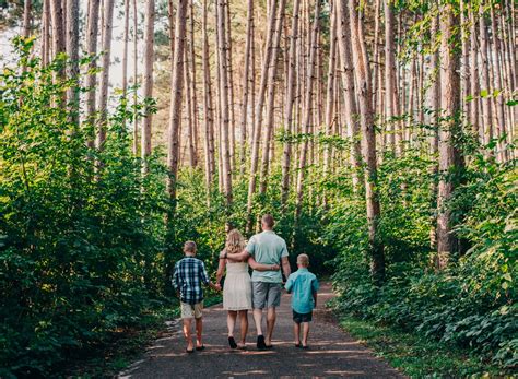 Braun Family | Rice Creek Park — Terra Sura Photography