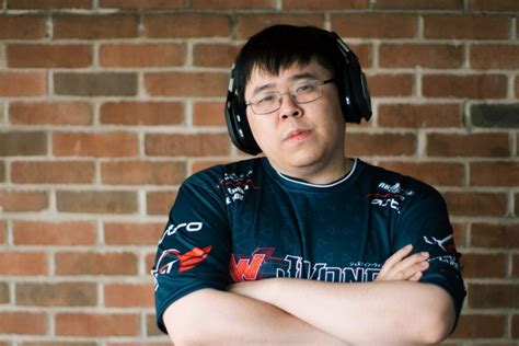 OIP.d0CGil2sznSBls5NPzXKIgHaE8