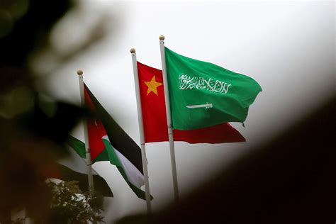 China Is Trying to End America's Petrodollar Monopoly - Newsweek