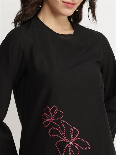 Shop Modern Indian Clothing by Pink Fort – Pink Fort by Fablestreet