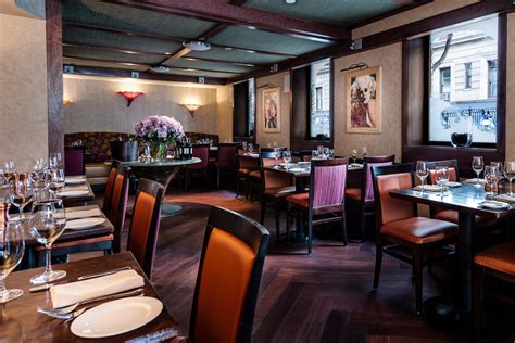 North Square Restaurant & Lounge | Manhattan, NY 10011
