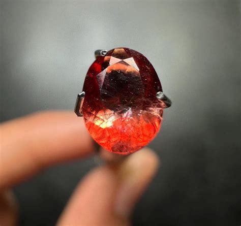 Faceted Oregon Sunstone; Natural Red Copper Schiller Loose Gemstone (0. ...