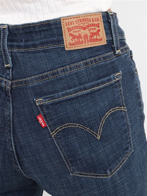 Women's 711 Blue Skinny Fit Mid Rise Jeans – Levis India Store