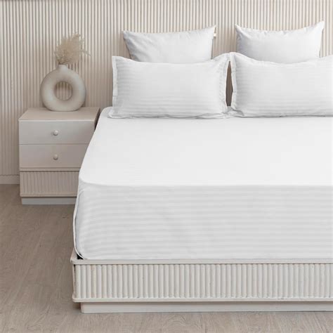 Buy HOMEMONDE White Satin Stripe Premium Cotton 210 TC Soft Single ...
