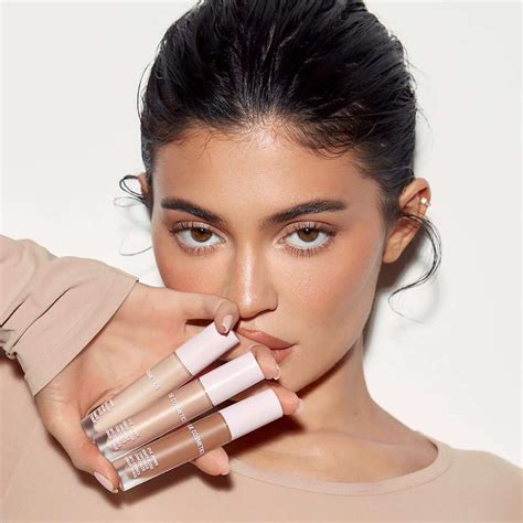 Power Plush Longwear Concealer • 5W