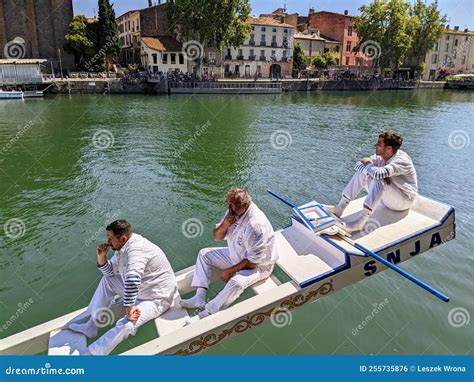 Men in White of Languedoc Water Jousting in Southern France Editorial ...