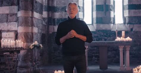 Andrea Bocelli Sings 'Hallelujah' From Leonard Cohen - Inspirational Videos