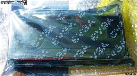 【簡單開箱】EVGA GTX660/2GD5 - Mobile01