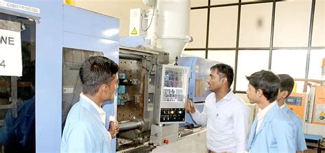 Plastics Processing | Plastic Processing | Plastic Processing Lab ...
