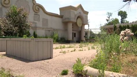 ‘It’s a dumping ground’: Old strip club becomes dumping ground, symbol ...