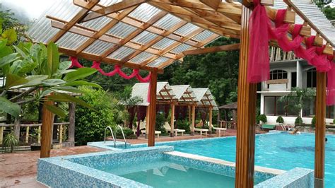 SUNDAR HOTEL & RESORT (Rangpo) - Cottage Reviews, Photos, Rate ...