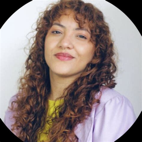 Verónica - Homework help teacher - ₹362/h