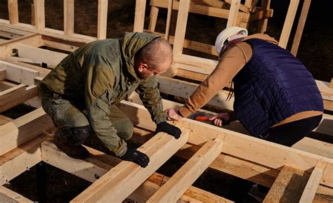What Is Floor Joist? Types Of Floor Joist And How Does It Work?