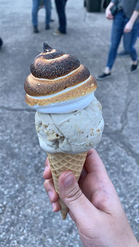 [I ate] burnt Rice Krispies ice cream with toasted meringue on top! : r ...