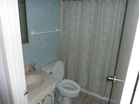 DOLPHIN RUN CONDOMINIUM (Virginia Beach) - Apartment Reviews, Photos ...