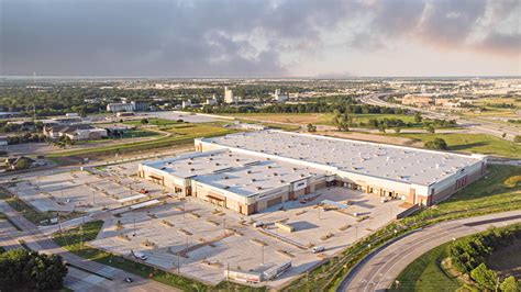 Build to Suit - Burton Construction