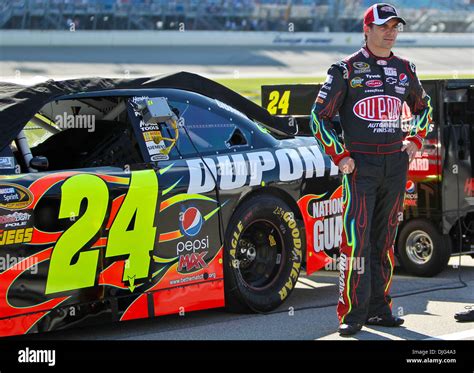 Nascar Cars Jeff Gordon NASCAR Champion Jeff Gordon And Rio Linda