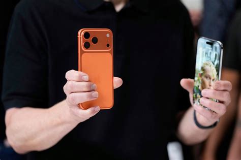 Apple iPhone Pro Max 17 in cosmic orange already out of stock in US, India