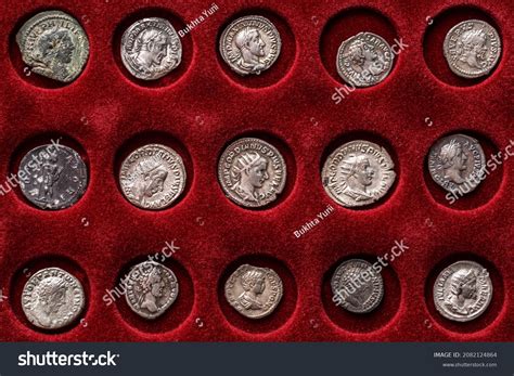 Roman currency : 6 911 images, photos et images vectorielles de stock ...