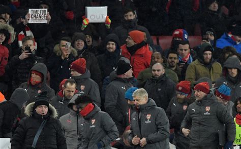 I understand why Arsenal fans are angry, admits Petr Cech