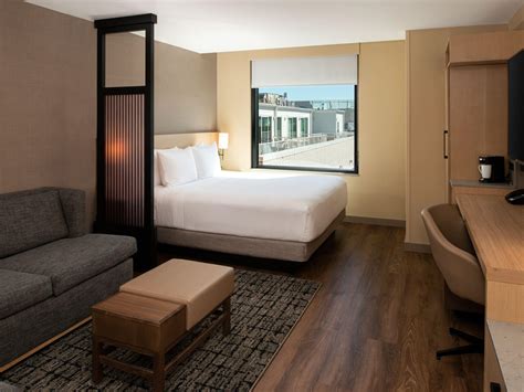 Hotels Near Ukrainian Village | Hyatt Place Chicago/Wicker Park