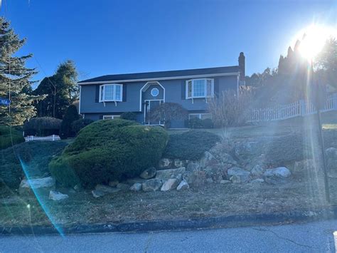 16 Sweet Hill Dr, Johnston, RI 02919 | Homes.com