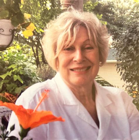 Marcia Marie Roberts - The Rochelle News-Leader