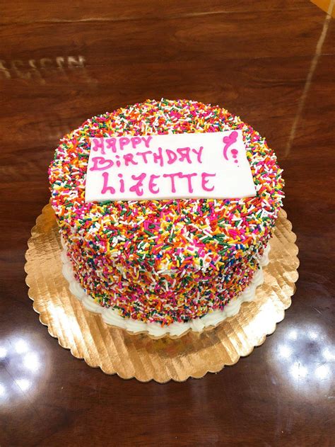 Birthday Cakes – World of Chantilly