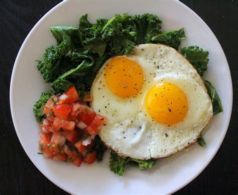 Recipe: Garlicky Kale with Fried Eggs and Salsa