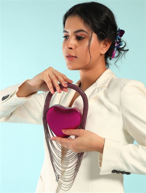 Heart Shaped Bag Pink Clutch - Cute & Stylish – modarta