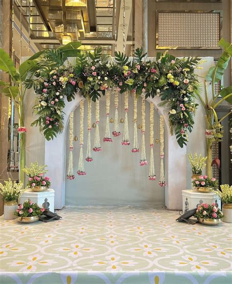 Black Rose Florists Services in Ahmedabad, Florists Services in ...