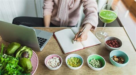 Top 10 Vitamins and Supplements for Healthy Vision - Life Extension