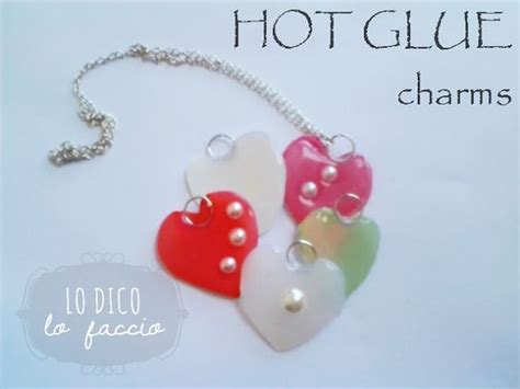 Con la colla a caldo si può fare di tutto, non lo sapevi  