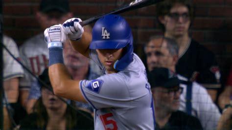Austin Barnes' RBI single | 09/01/2024 | Los Angeles Dodgers