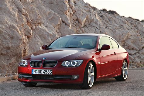 BMW 3-Series E92 LCI 335i (2013) - picture 3 of 3