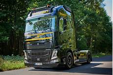volvo commercial vehicles continental presents volvo fh as demo truck at iaa volvo commercial vehicles continental presents volvo fh as demo truck at iaa
