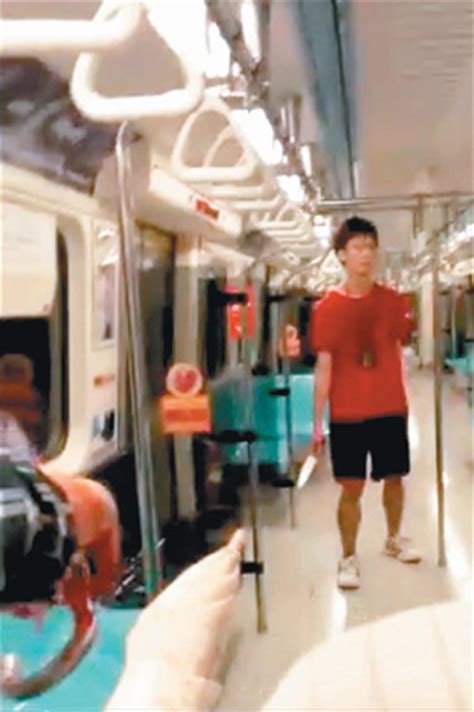 台北地铁随机砍人事件致4死21伤 马英九谴责暴力-搜狐新闻