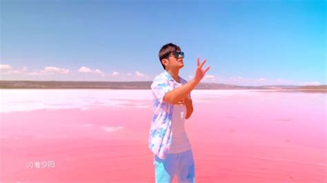 《粉色海洋》- 周杰伦 新歌MV_腾讯视频