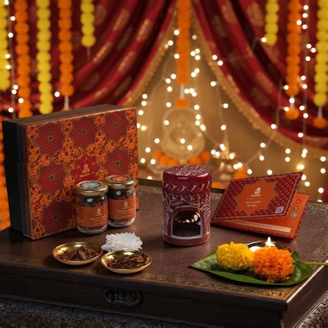 Sugandh-Sutra 3-in-1 Bakhoor Fragrance Kit - Lotus Handcarved Soapston ...