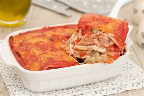 Lasagne senza glutine al sugo con funghi e salsiccia