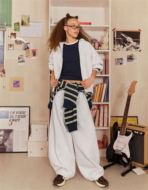 Plush barrel stopper trousers - Women | Bershka