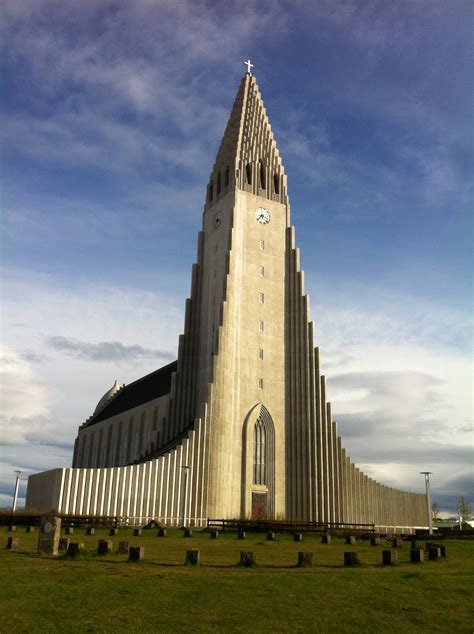 Population and Uniqueness - Reykjavik, Iceland