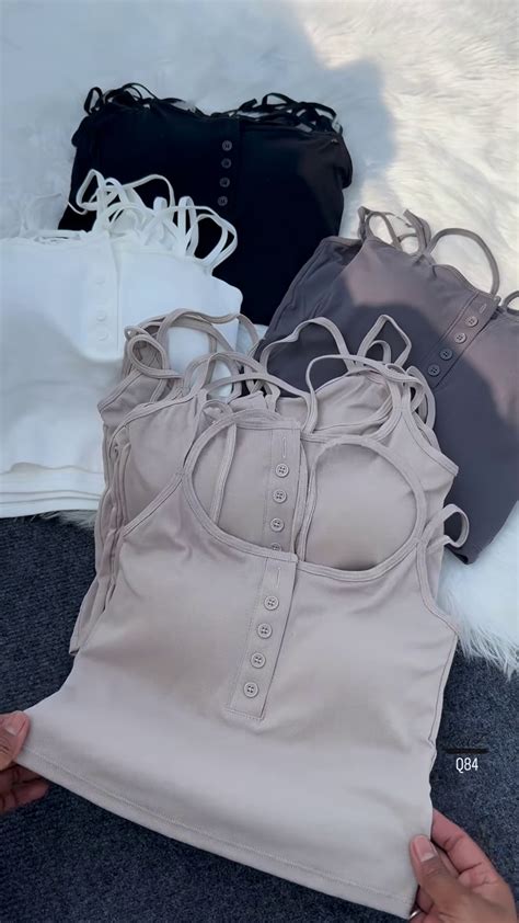 Open media 1 in modal