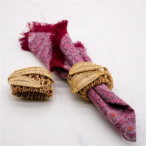 Anne McCauley Leaf Napkin Ring | Southern Crafted